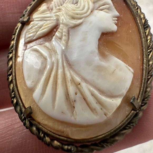 Antique Handcarved Genuine Shell Cameo Brooch Or Pendant - Picture 5 of 8